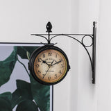 Europäische Wanduhr aus Eisen